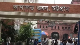 আদালতে হঠাৎ অসুস্থ হয়ে পড়লেন বাবুল আক্তার, অতঃপর...