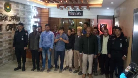 ট্রেনের টিকিট কারসাজিতে সহজ ডটকমের কর্মচারী-কর্মকর্তা