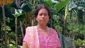 বাড়ির উঠানে ঢুকে পড়ল পিকআপ, কেড়ে নিল শিক্ষিকার প্রাণ