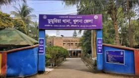 দুই শিশু সন্তানকে হত্যা করে ফাঁস নিলেন মা