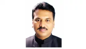 ঘোলা পানিতে কেউ মাছ শিকার করতে পারবে না