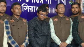 মামা-মামী ও বোনকে একাই হত্যা করেন রাজিব