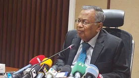 ইইউ দেশগুলো অবৈধ বাংলাদেশি রাখতে চায় না: অর্থমন্ত্রী