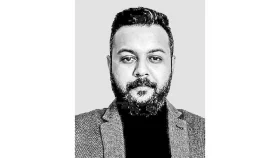 বিশ্বশক্তির তথ্যযুদ্ধে সত্যাসত্য নির্ণয়ের লড়াই