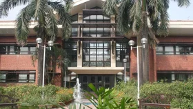 ব্রিটিশ হাইকমিশনে চাকরি, বেতন ৩ লাখ ২৯ হাজার