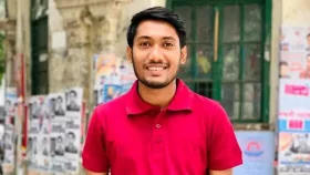 ক্যান্টিন মালিকের দাড়ি ছিঁড়ে বহিষ্কার হলেন ঢাবি ছাত্রলীগ নেতা