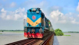 আয়ের তুলনায় রেলে ব্যয় বেশি ১৫২৪ কোটি টাকা: মন্ত্রী