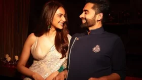 দেশের মাটিতেই বিয়ের পরিকল্পনা রাকুলের