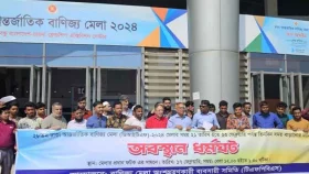 লোকসানের শঙ্কায় বাণিজ্য মেলার সময় বাড়ানোর দাবি&nbsp;