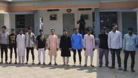 দিনে শ্রমিক, রাতে ছিনতাই