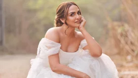 রাজনীতিতে আসতে চান এষা দেওল