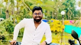 ভাষা শহীদদের শ্রদ্ধা : পতাকা টাঙাতে গিয়ে দোকানির মৃত্যু