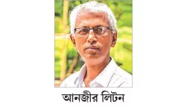 পাঠকের কথা চিন্তা করেই লিখি