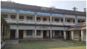 মোবাইলে নকল করার সময় হাতেনাতে ধরা, বহিষ্কার ৪