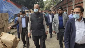 হঠাৎ কেন্দ্রীয় ওষুধাগারে স্বাস্থ্যমন্ত্রী, পেলেন অনেক অনিয়ম&nbsp;