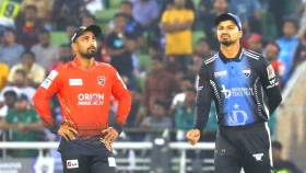 ফাইনাল নিশ্চিতের লক্ষ্যে শুরুতেই বোলিংয়ে কুমিল্লা