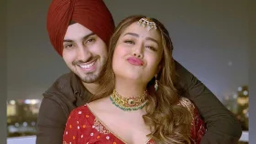 ৮ বছরের ছোট বলেই কি স্বামীর সঙ্গে বনিবনা হচ্ছে না নেহার?