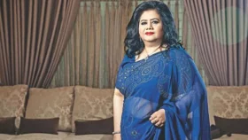 বেতারে ১৩ বছর পর গাইলেন রুনা লায়লা