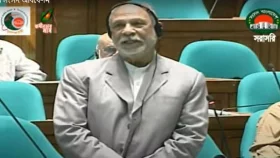 সংসদ থেকে লতিফ সিদ্দিকীর ওয়াকআউট