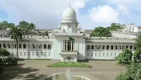 চূড়ান্ত রায়ের আগে কনডেম সেলে নয়, হাইকোর্টের দেয়া রায় স্থগিত