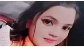 ফ্ল্যাট থেকে গায়িকা আঁচলের মরদেহ উদ্ধার