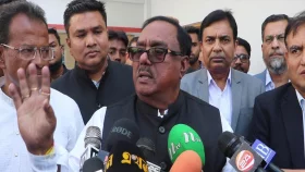 একসঙ্গে বেশি চাল না কেনার অনুরোধ খাদ্যমন্ত্রীর