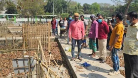 ভুল চিকিৎসায় মৃত্যু: কবর থেকে তোলা হলো শিশুর লাশ