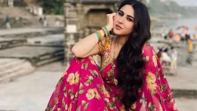 ন্য অভিনেত্রীদের ওপর বিরক্ত সারা আলি