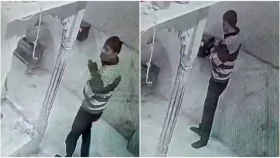 প্রার্থনার পর মন্দির থেকে চুরি করেন তিনি!&nbsp;