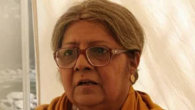 অভিনেত্রী লিলি চক্রবর্তী অসুস্থ