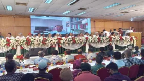 দেশের জনগণ ত্রিশংকু অবস্থায় রয়েছে: মির্জা আব্বাস