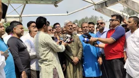 ভারতীয় পণ্য বয়কটের আহ্বান ফারুকের