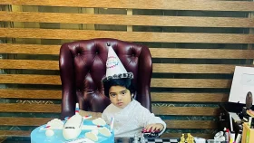 শাকিব খানের চেয়ারে ছেলে বীর