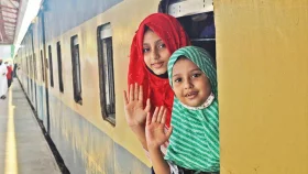 আজ থেকে ঈদের ছুটি শুরু যাদের