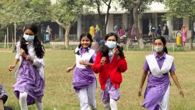 কমতে পারে ছুটি, শনিবারও স্কুল খোলা রাখার ইঙ্গিত