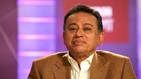 জনগণের মনোজগতের পরিবর্তন ধারণ করে চলতে হবে: আমির খসরু&nbsp;