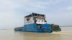 ঈদে ৭ দিন দৌলতদিয়া-পাটুরিয়ায় পণ্যবাহী ট্রাক পারাপার বন্ধ