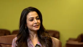 আহত হয়ে হাসপাতালে কোয়েল মল্লিক