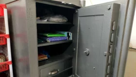 এবার কুষ্টিয়ায় ব্যাংকের ভল্ট ভেঙে টাকা চুরি