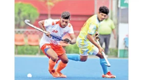 মেরিনার্সের জয়ে হকির শিরোপা উন্মুক্ত