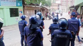 থানচিতে কেএনএফ&rsquo;র গাড়িসহ আটক ৪