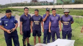 রূপসা নদীতে সারবোঝাই কার্গোডুবি, নিখোঁজ গ্রিজারের লাশ উদ্ধার
