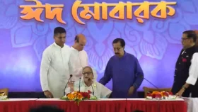 আমরা ইফতার পার্টি করিনি, মানুষ সাহায্য করেছি: প্রধানমন্ত্রী