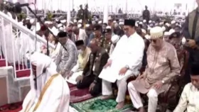 জাতীয় ঈদগাহে ঈদের নামাজ আদায় করলেন রাষ্ট্রপতি