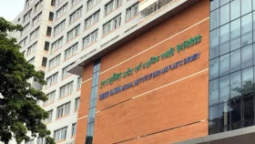 ভাষানটেকে গ্যাস লিকেজ থেকে বিস্ফোরণ, একই পরিবারের ৬ জন দগ্ধ