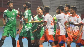 মোহামেডানকে হারিয়ে লিগ জমিয়ে তুললো মেরিনার্স
