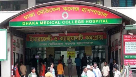 ঈদের ছুটি শেষে কর্মস্থলে যোগ দেওয়া হলো না আয়েশার