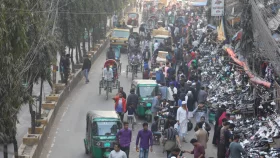 শহর হকারমুক্ত হলে গড়বে গ্রামীণ অর্থনীতি