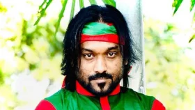 &lsquo;আসমানে যাইও নারে বন্ধু ধরতে পারব না তোমায়&rsquo;