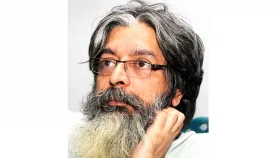 প্রচ্ছদ শিল্পী ধ্রুব এষ আইসিইউতে
